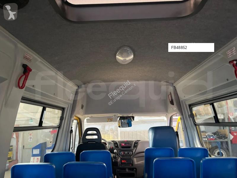 Междуградски автобус Iveco Daily