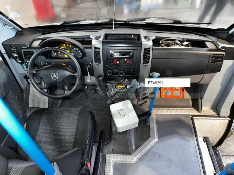 Véhicule utilitaire Mercedes