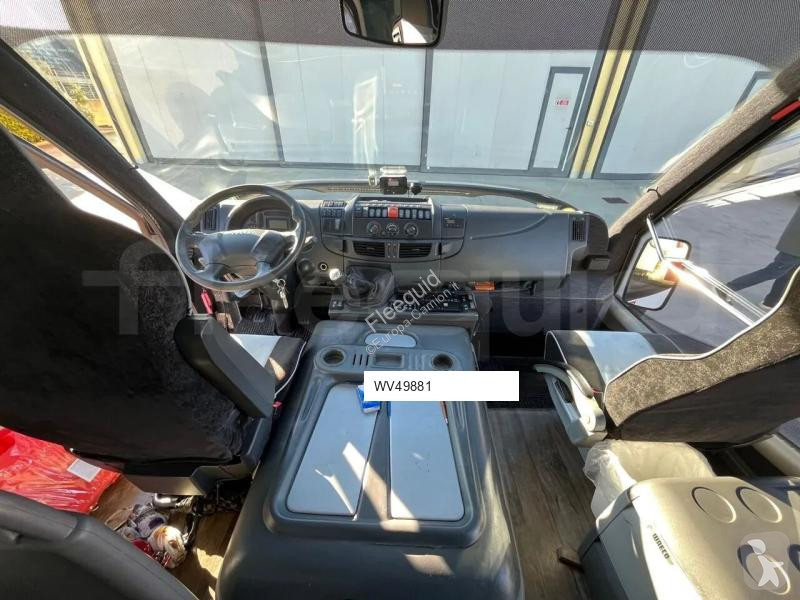 باص Iveco