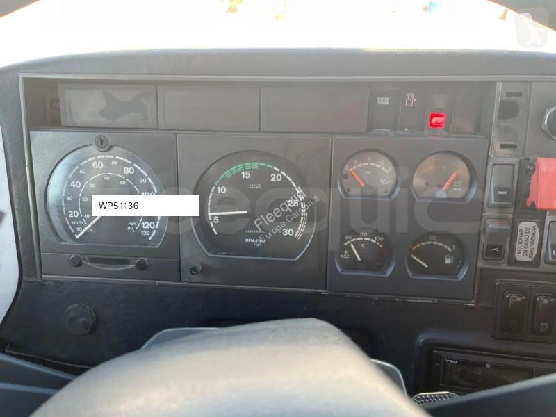 باص Iveco 389