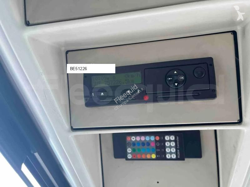 باص Iveco