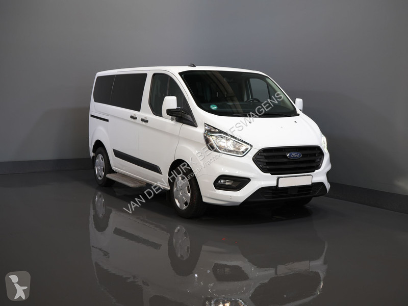 عربة نفعية Ford Tourneo 2.0 TDCI €28.352,-...