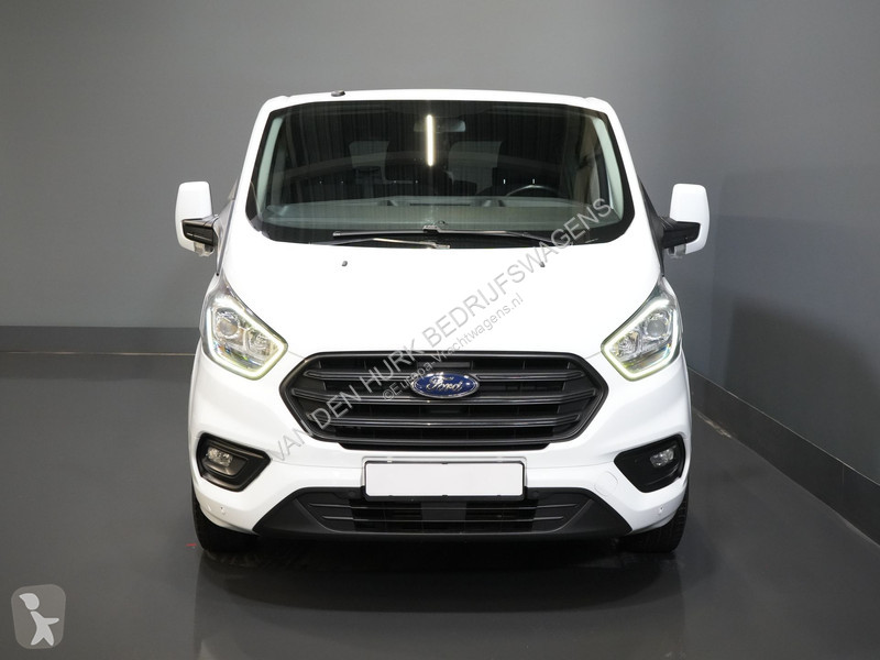 Užitkové vozidlo Ford Tourneo 2.0 TDCI €...