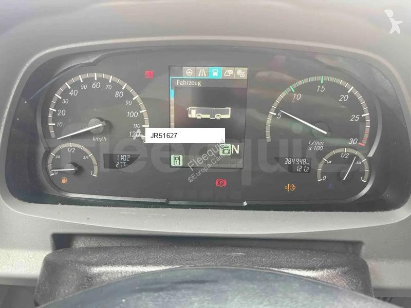 باص Mercedes