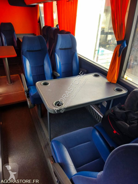 Autobussen Van Hool 916