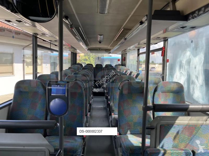 Ônibus transporte Setra S319