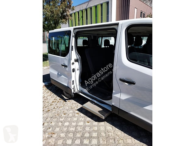 Autobus Renault TRAFIC