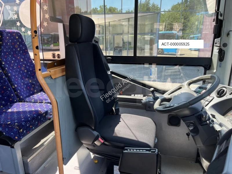 Autobuz Iveco