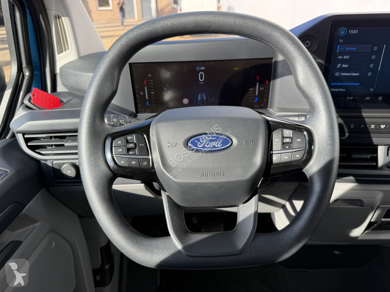 Véhicule utilitaire Ford Custom e Custom 71kWh...