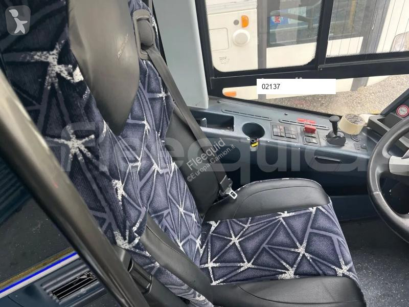 Neoplan Skyliner bus