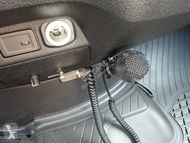 Veicolo commerciale Mercedes 519 18+1+1 VIP