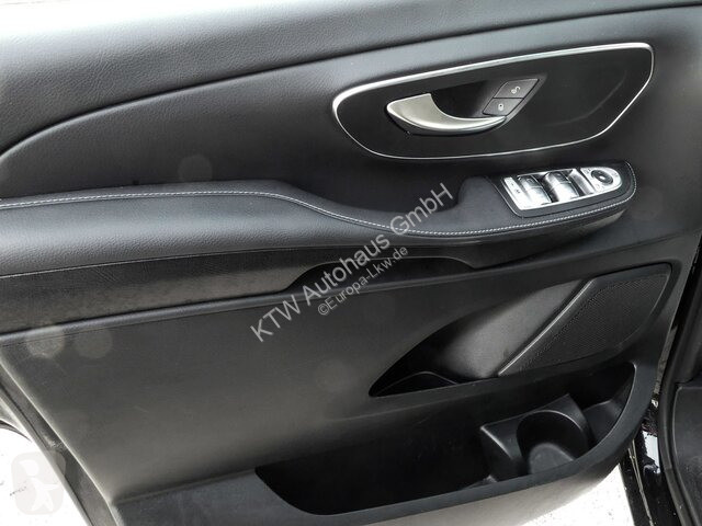 Bedrijfswagen Mercedes