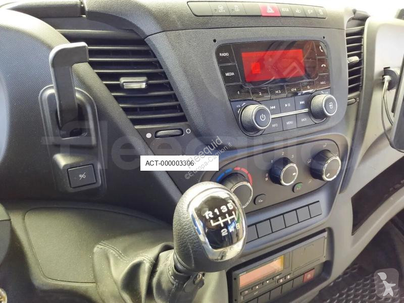 Veicolo commerciale Iveco Indcar
