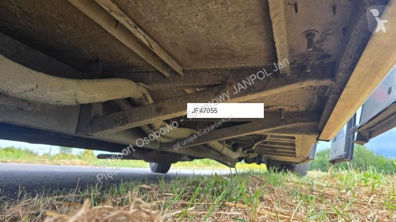 Camioneta Iveco FIRST