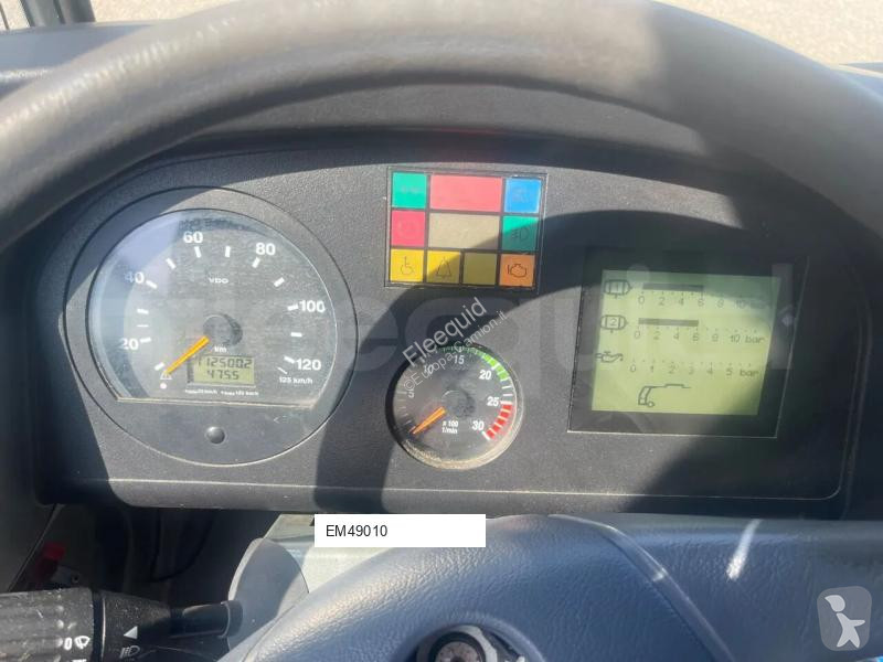 باص Mercedes