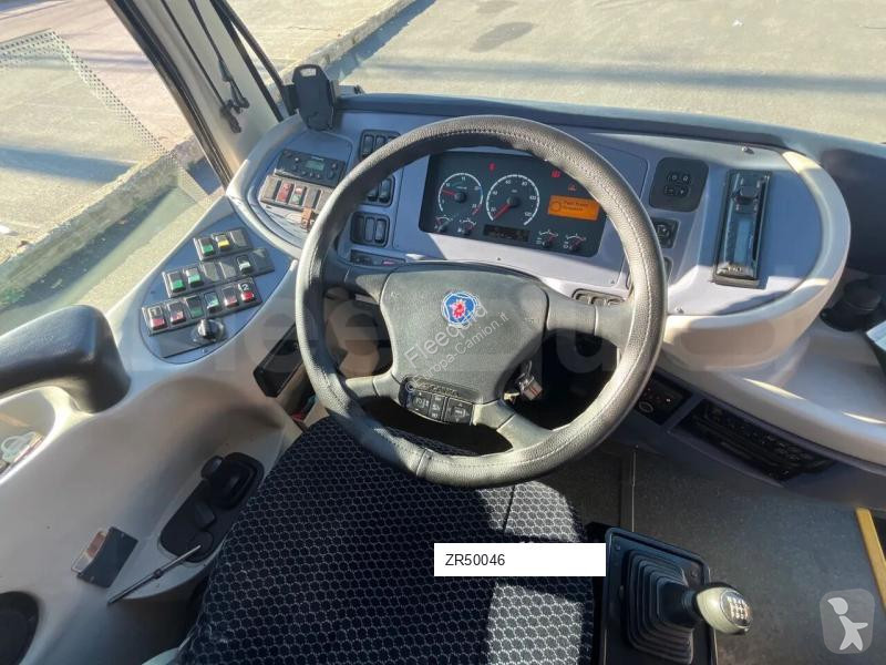 باص Irizar i6