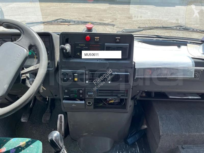 باص Iveco