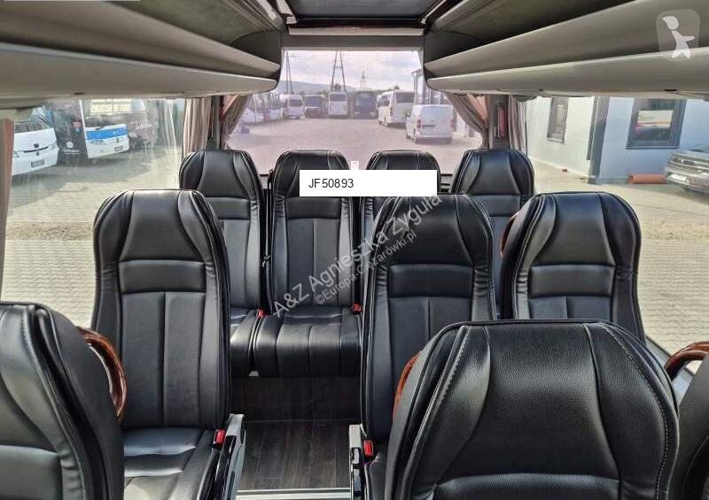 باص Mercedes SPRINTER 519