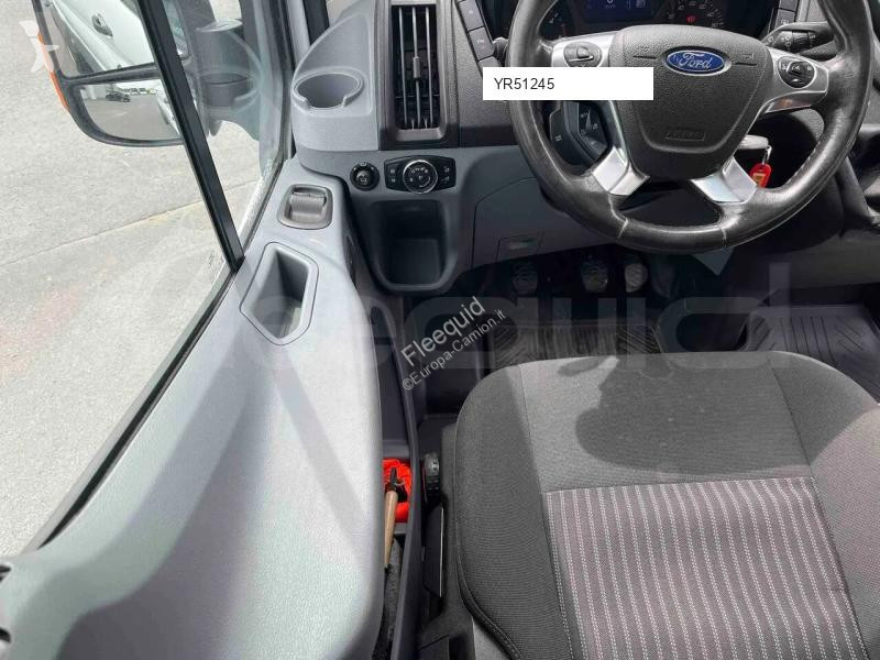 باص Ford