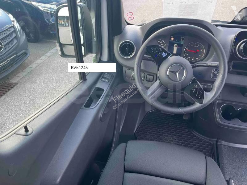 Autobús Mercedes