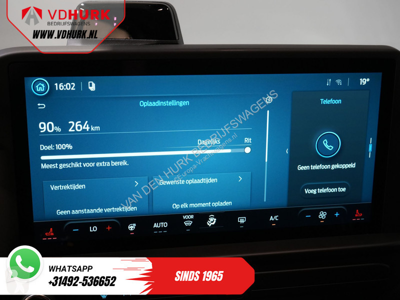 Лекотоварен автомобил Ford Kombi Trend 71kWh...
