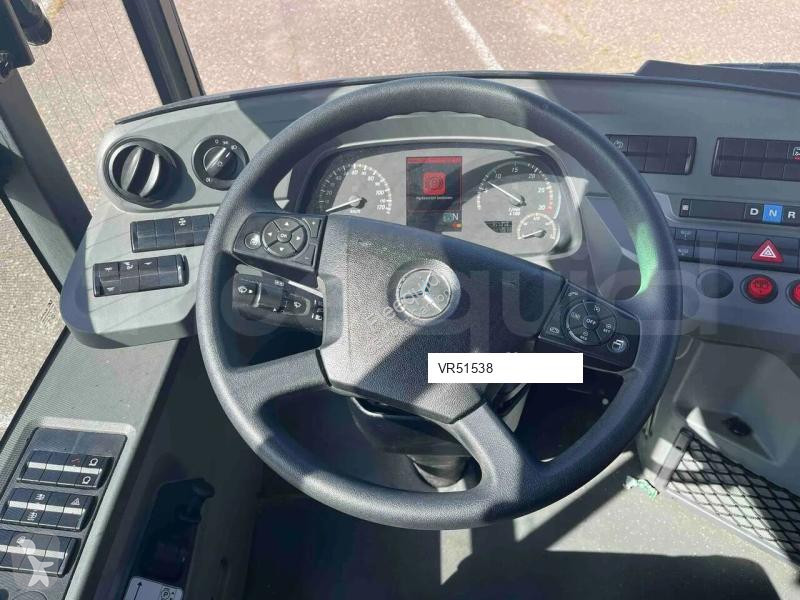 باص Mercedes