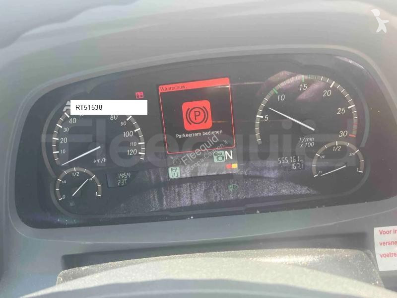 باص Mercedes