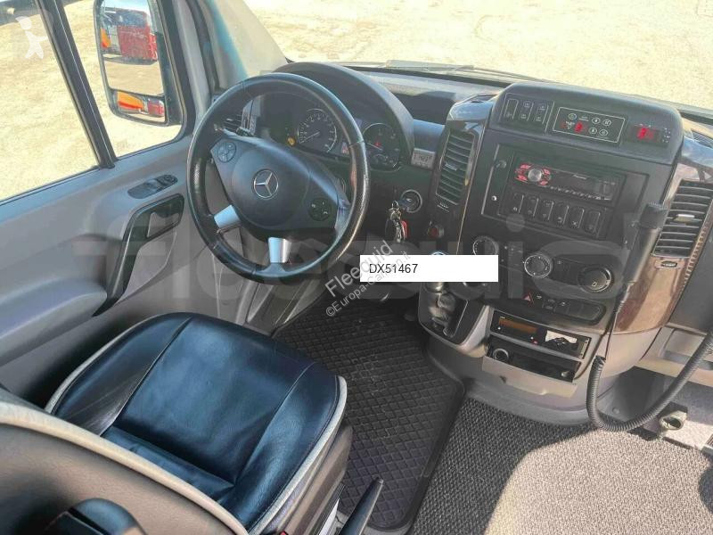 Furgoneta Mercedes