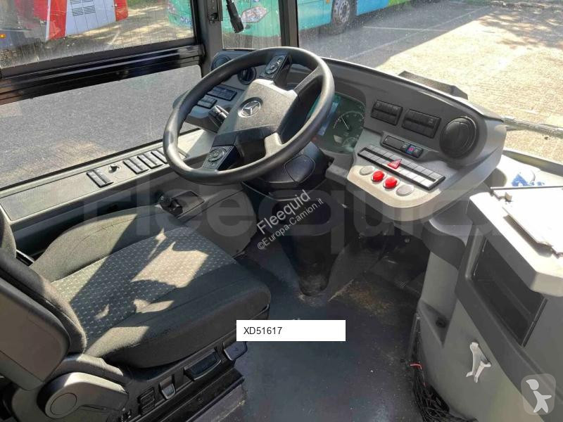 Autobussen Mercedes