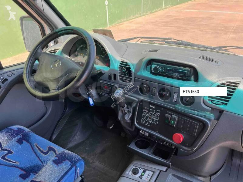 Véhicule utilitaire Mercedes