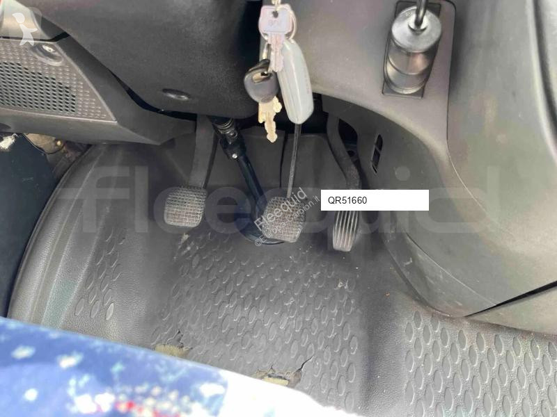 باص Iveco Unvi Compa