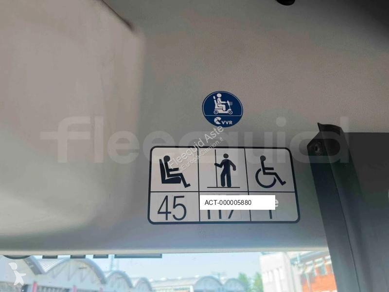 Autobussen Mercedes G