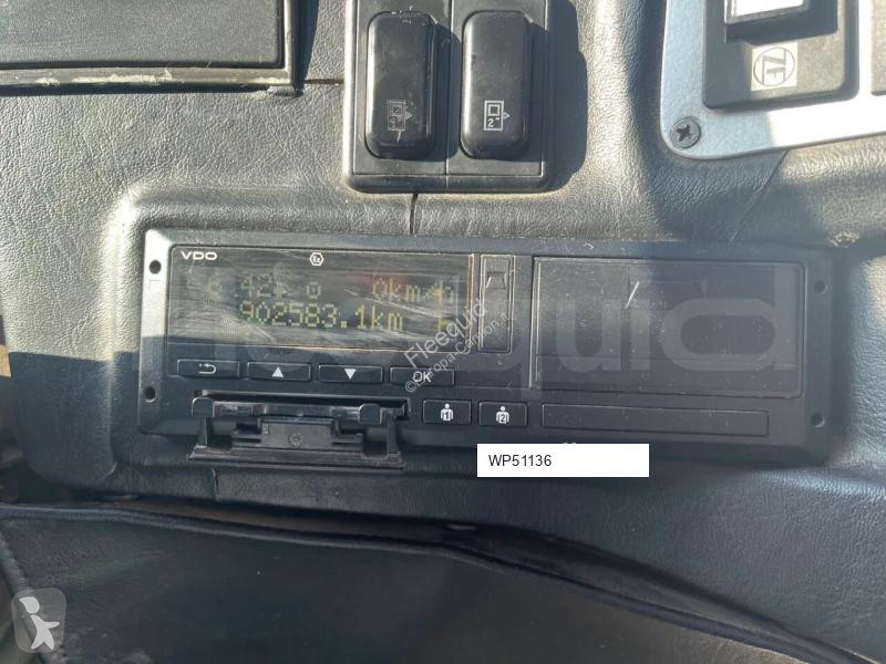 باص Iveco 389