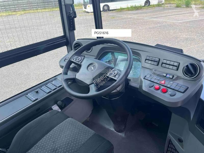 Autobussen Mercedes