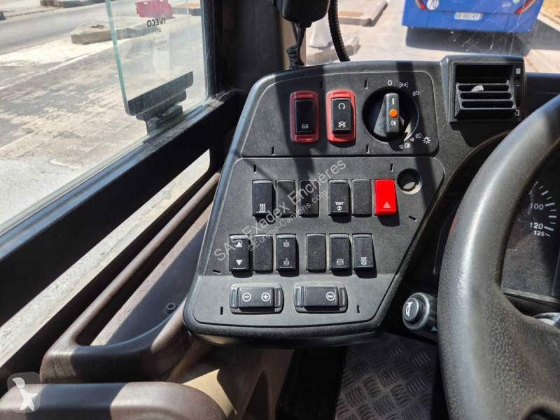 Iveco BUS URBANWAY 18M ARTICULE 4P GNC bus