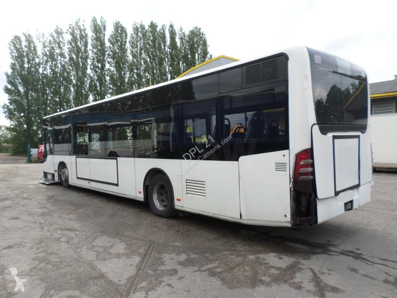 Autobuz Mercedes