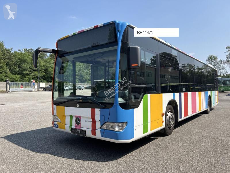 Autobuz Mercedes