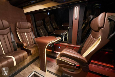 Minibuss Mercedes ny