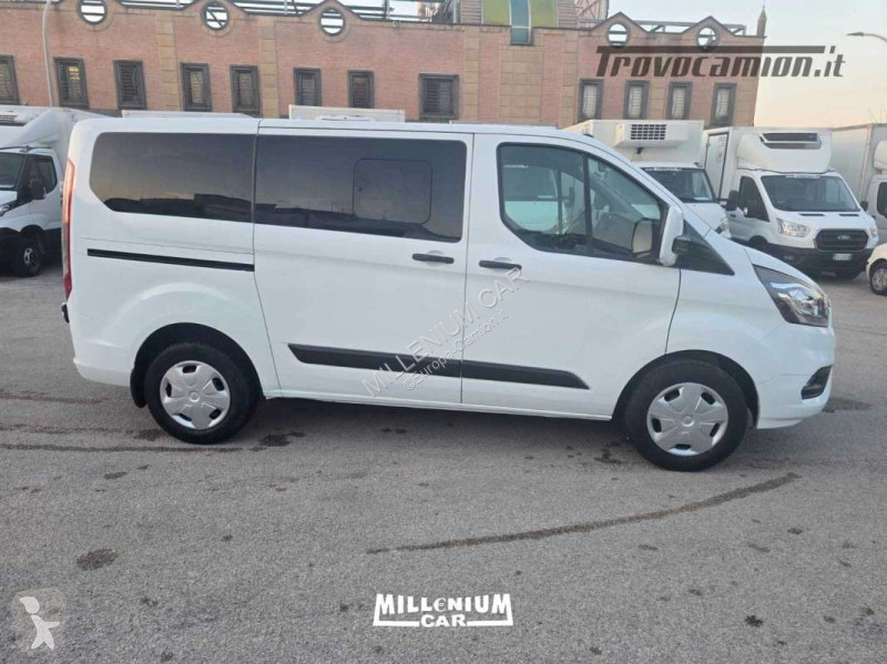 Furgoneta Ford FORD CUSTOM 9 POSTI 2019