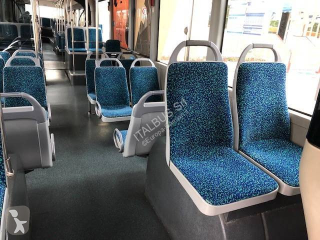 Autobuz Mercedes