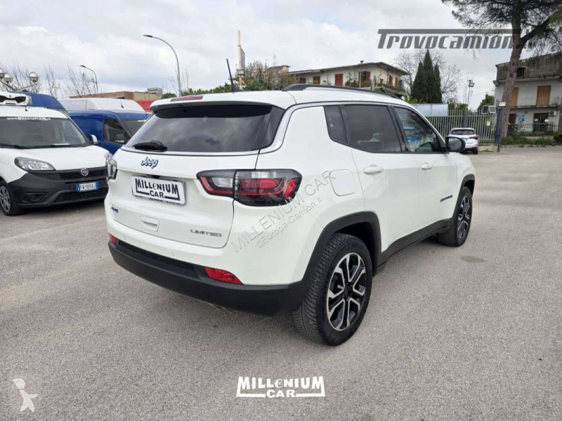 Autobuz COMPASS 4XE LIMITED 2022