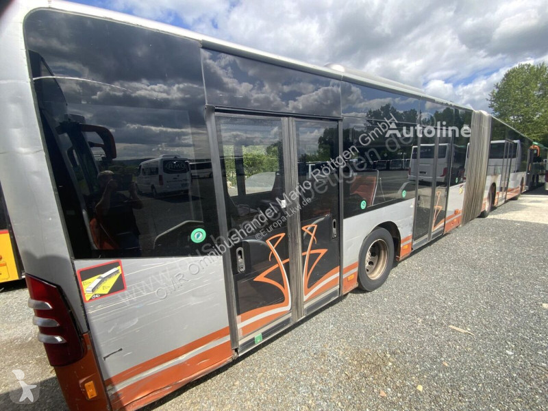 Autobussen Mercedes O 530 G