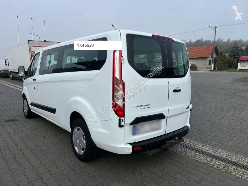 Autobus Ford Kombi 320 L2H1 Trend
