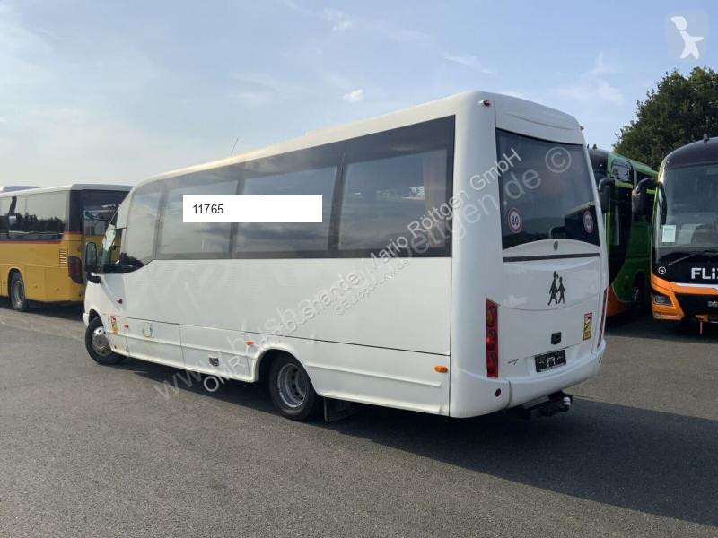 Furgoneta Iveco 65C17