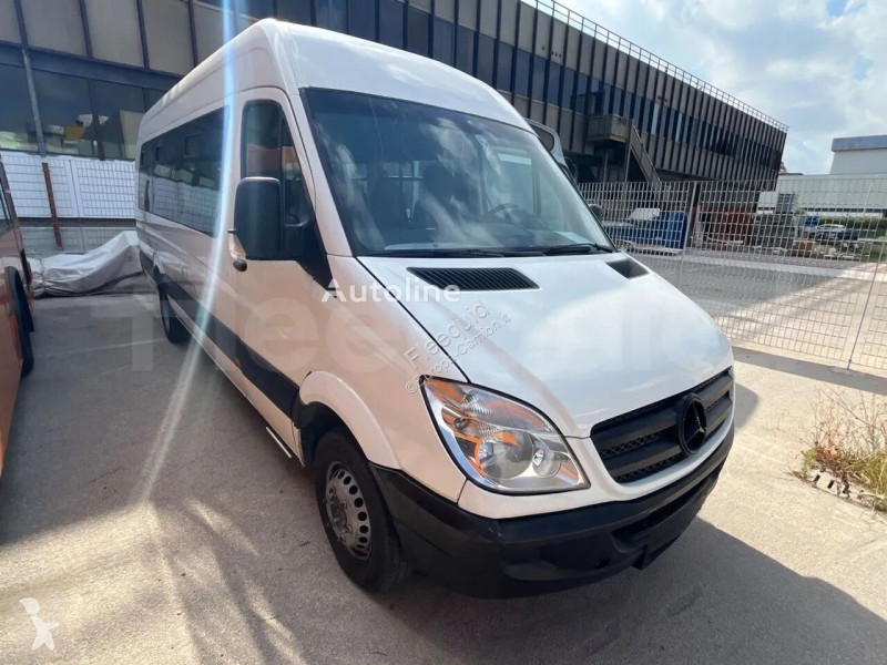 Autobus Mercedes