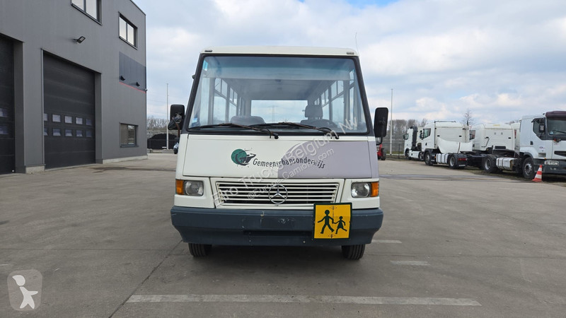 Camioneta Mercedes 614 (BELGIAN BUS / 34 SEATS...