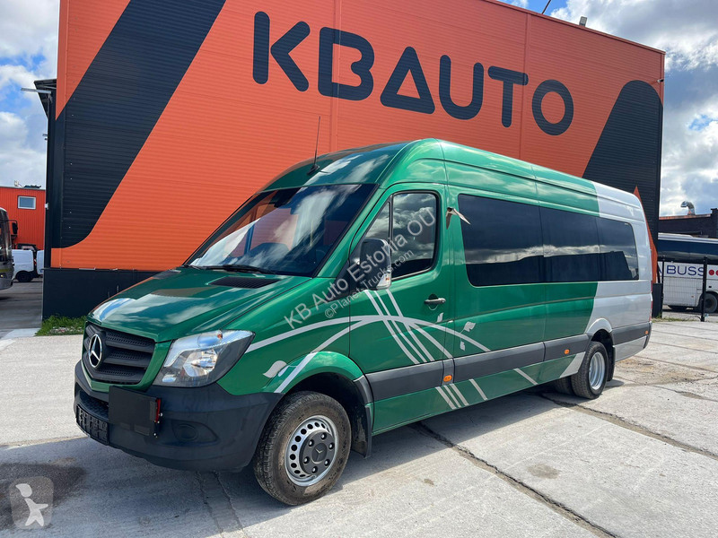 Camioneta Mercedes 516 CDI 12 SEATS + 2...