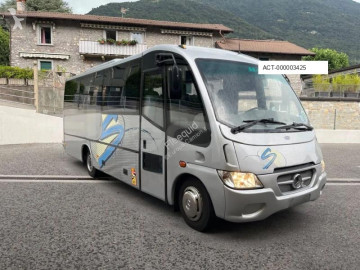 Autobuz interurban Mercedes