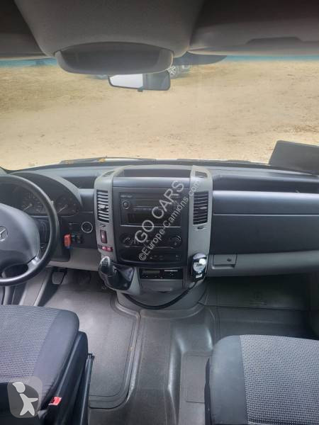 Véhicule utilitaire Mercedes SPRINTER TRANSFERT...