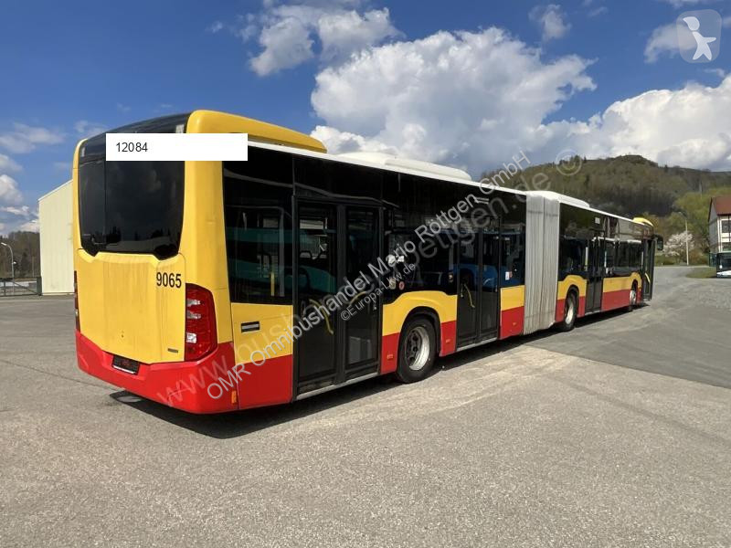 Autobussen Mercedes O 530 G
